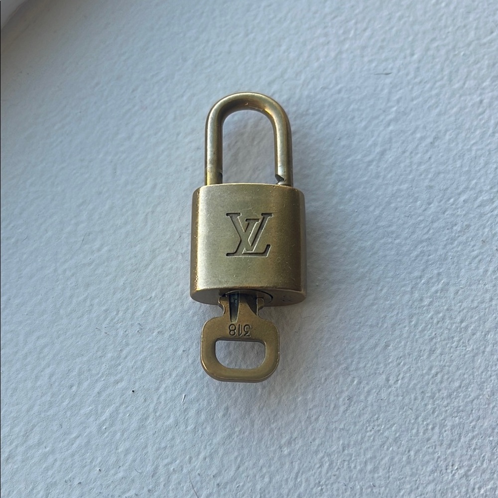 Lock and Key LV!